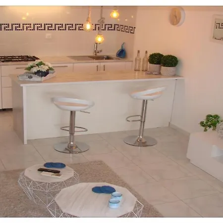 Casa Griega Albir. Modern & Cosy Greek Style Holiday Appartement