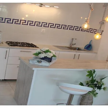 Casa Griega Albir. Modern & Cosy Greek Style Holiday *
