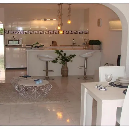 Appartement Casa Griega Albir. Modern & Cosy Greek Style Holiday *